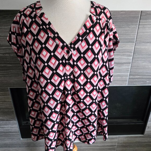 Kenar 2X Geometric Diamond Print Blouse Pink Black Sheer V-Neck Short Sleeve - Picture 1 of 3